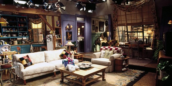 Friends.TV_Show.Monica_Apartment_Set.01