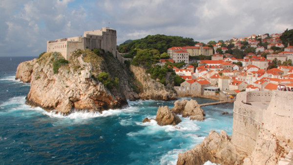 A sign directs guests to Knockturn Alley during a preview of Diagon Alley at the Wizarding World of Harry Potter at Universal Orlando, Thursday, June 19, 2014, in Orlando, Fla. (AP Photo/John Raoux)