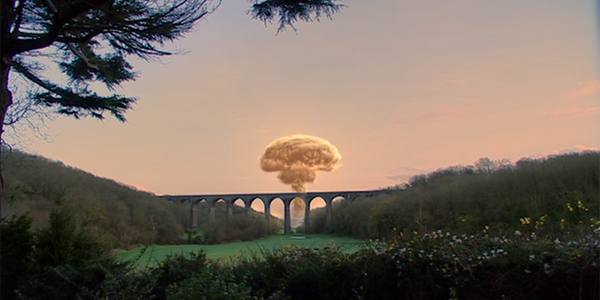 Doctor Who Turn Left London destroyed mushroom cloud