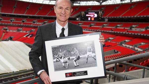 Dejection for Newcastle United's Alan Shearer (standing) and David Batty after Newcastle were defeated 2-0 by Arsenal in the FA Cup Final at Wembley this afternoon (Saturday). Photo by Owen Humphreys/PA