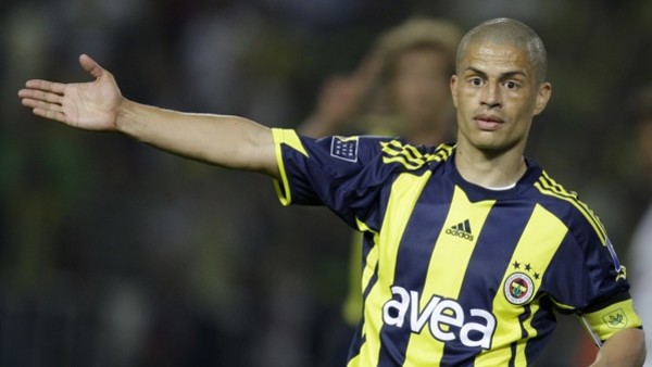 Fenerbahce's Alex de Souza