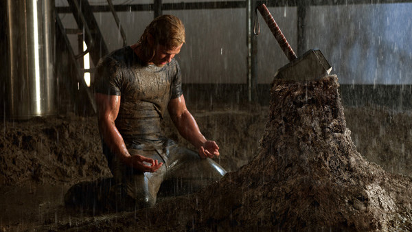 Thor Chris Hemsworth