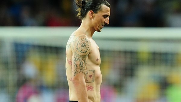 Sweden's Zlatan Ibrahimovic leaves the field dejected after the final whistle