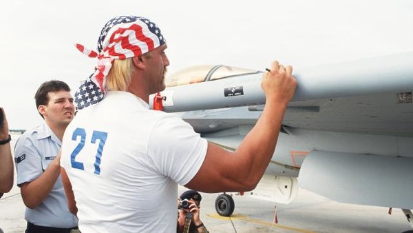 Hulk Hogan Signing A Jet