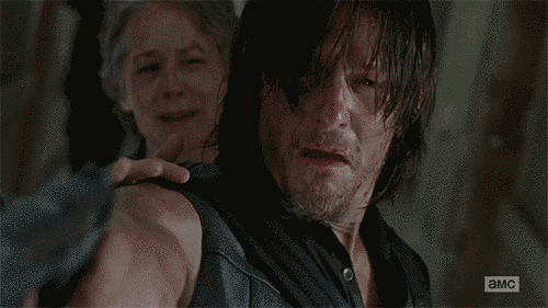 The Walking Dead Daryl Crying Over Beths Death Gif Gif