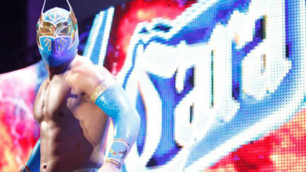 Sin Cara Debut