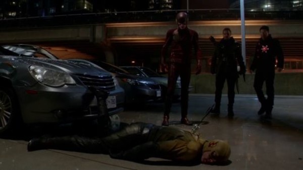 Flarrow Fight oliver queen barry allen