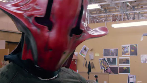 Star Wars The Force Awakens Red Faced Alien