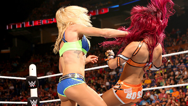 bray wyatt roman reigns