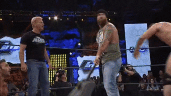 Eric Young TNA chair shot GFW