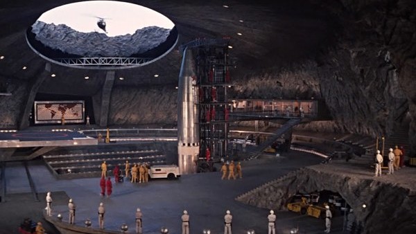 James Bond On Her Majesty's Secret Service