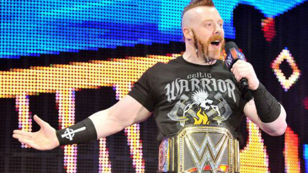 Stephanie McMahon Sledgehammer Armageddon 1999