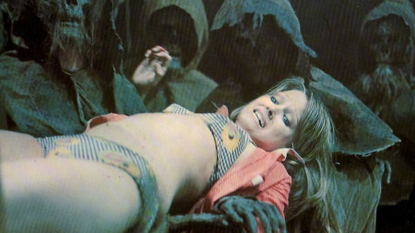 horror of the zombies