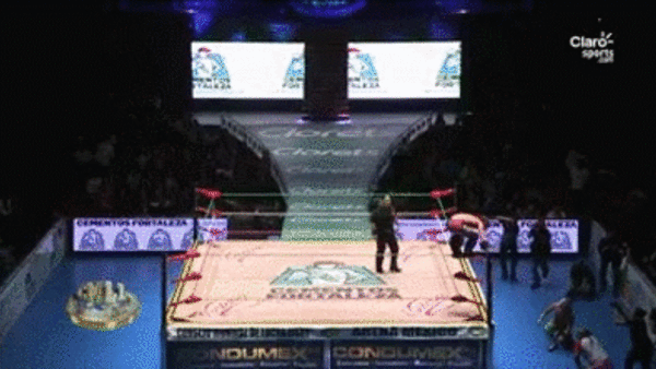 Forearm slugfest Nakamura Zayn NXT TakOver Dallas