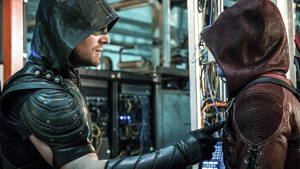 Arrow Season 4: 11 Big Questions We're Asking After 'Unchained'