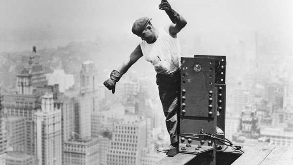 Construction of Empire State Building