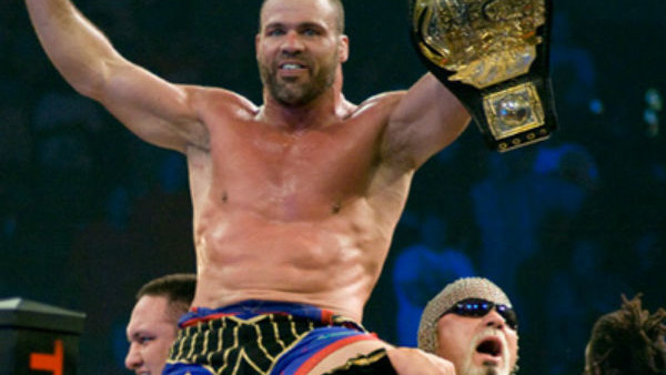 Goldberg Heel with fan.jpg