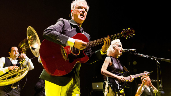 David Byrne talking Heads.jpg