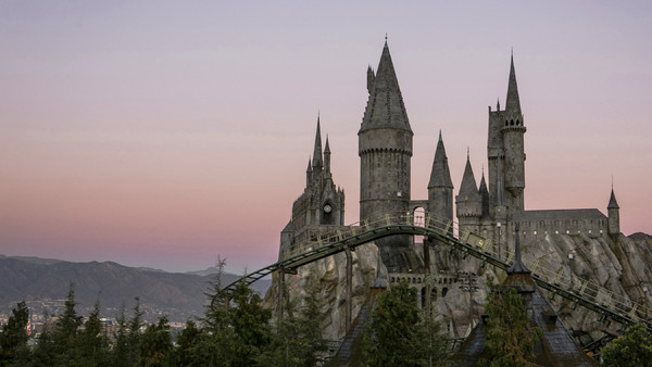 Flight of the Hippogriff Wizarding World Harry Potter Hollywood