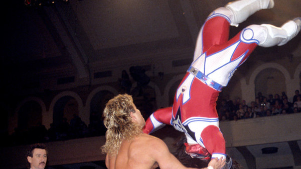 Jushin Liger moonsault Brian Pillman WCW Halloween Havoc 1992