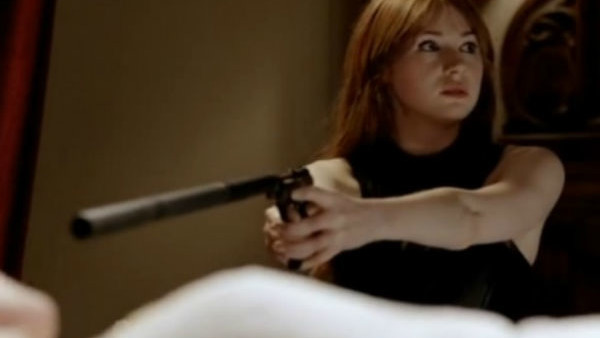 Karen Gillan Cloth