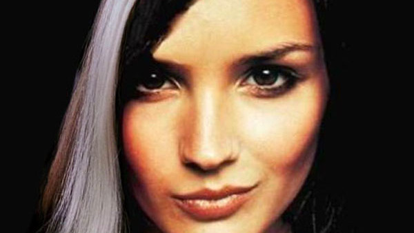 Rachel Leigh Cook Rogue