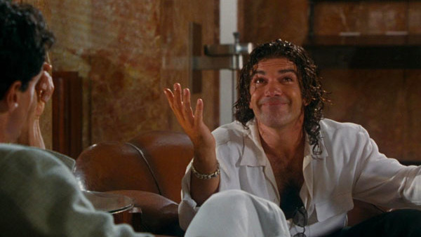 Antonio Banderas Assassins.jpg