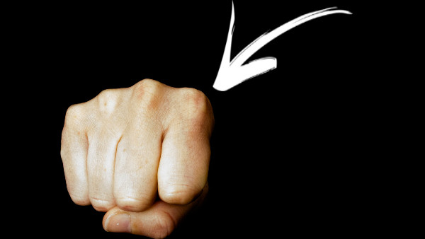 Knuckles hand