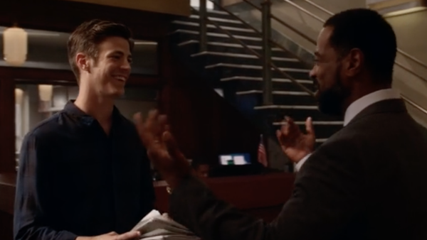 The Flash Barry Captain Mendes