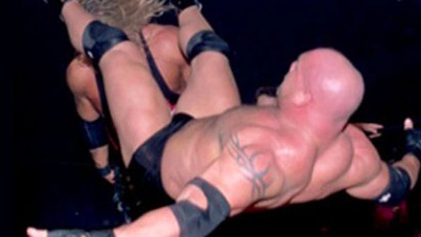 Goldberg Power Bomb