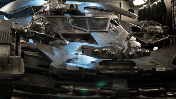 Meet Justice League’s New Batmobile: Because Batman Needed More Guns