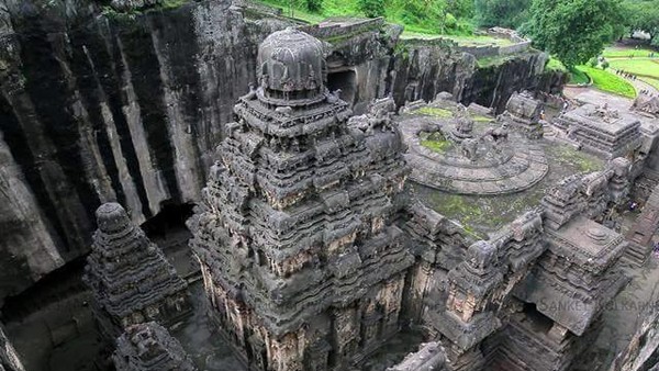The Crooked House Of Sopot