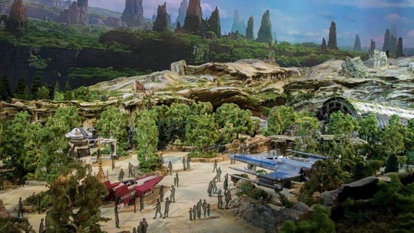 Star Wars Galaxy's Edge
