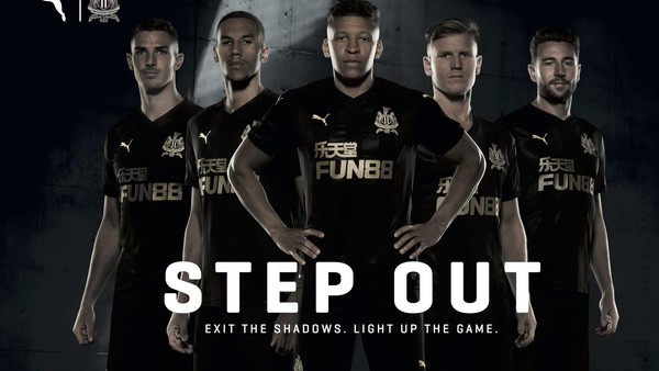 Newcastle United 17 18 Puma Third Kit F