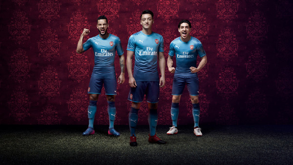 Arsenal 17 18 Puma Away Kit F