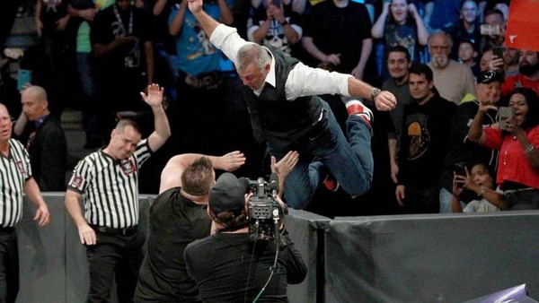 Shane McMahon Kevin Owens Hell In A Cell