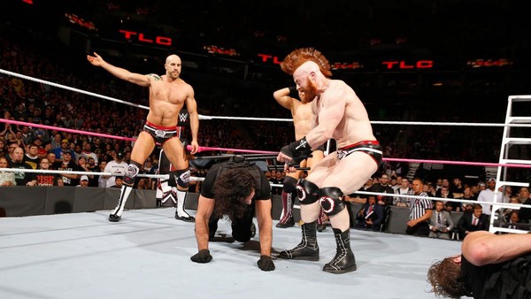 sheamus cesaro seth rollins chair shot