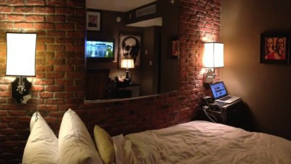 Room 322