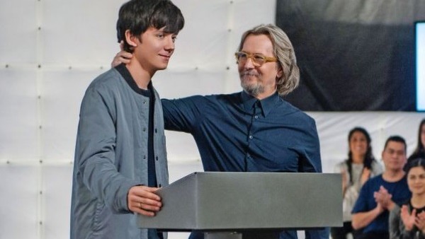 The Space Between Us Gary Oldman Asa Butterfield