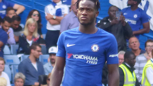 Michy Batshuayi chelsea