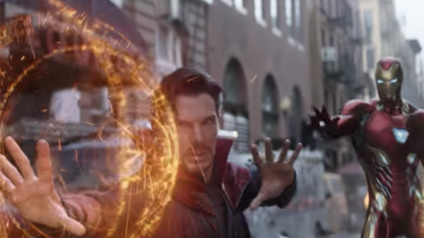 Tony Stark Doctor Strange Infinity War