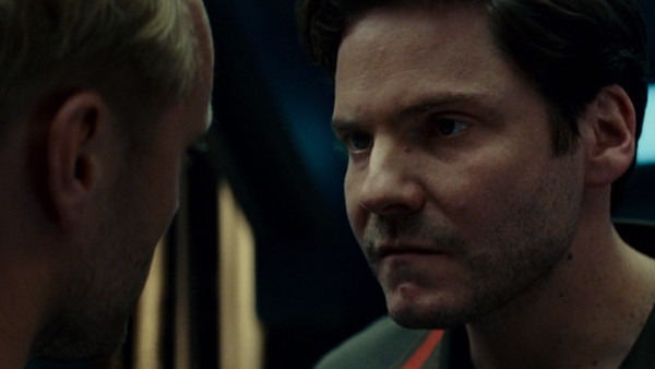 The Cloverfield Paradox Daniel Bruhl