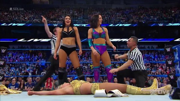 Peyton Royce Billie Kay SmackDown