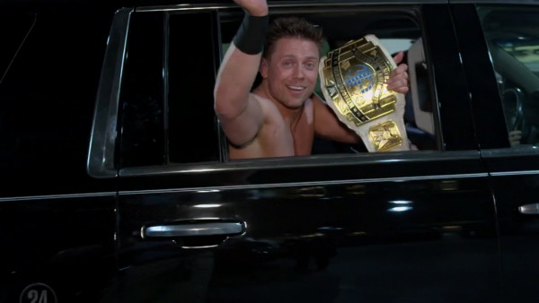 WWE 24 Raw 25