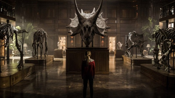 Jurassic World Fallen Kingdom Maisie Triceratops