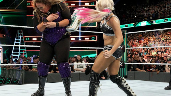 WWE Money In The Bank 2018 Nia Jax Alexa Bliss
