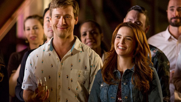 Set It Up Glen Powell Zoey Deutch