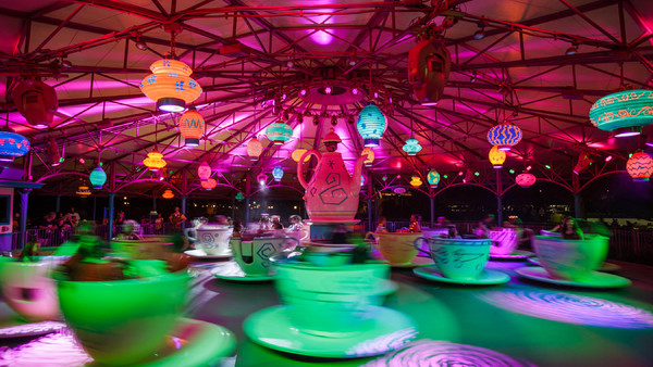 mnsshp mad tea party disney world