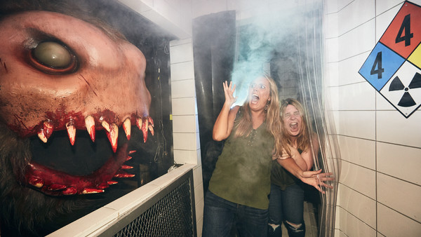 Halloween Horror Slaughter Sinema Universal Orlando