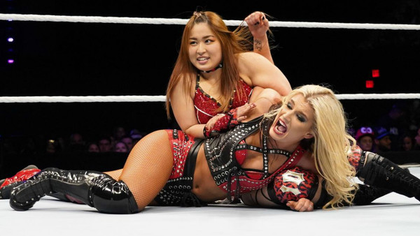 Toni Storm Io Shirai